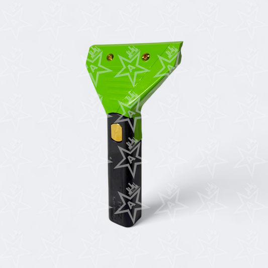 M2 Professional Swivel Squeegee Handle, Green/Black